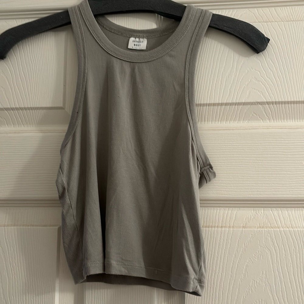 Aritzia Sunday best honor tank